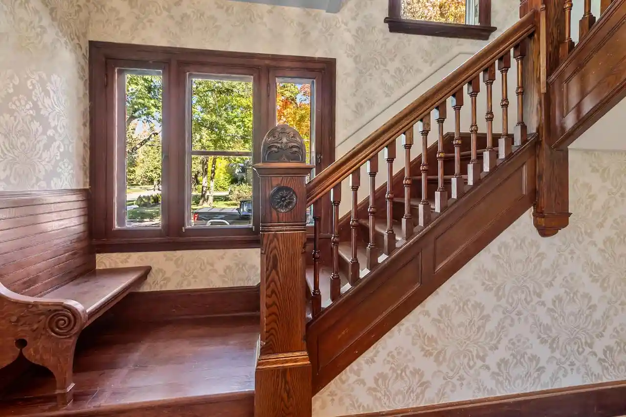Photo 1 of Single family home for sale at 543 Madison St, Lake Geneva, WI 53147 | MLS# 1986374 | Listing updated on 2026-10-28