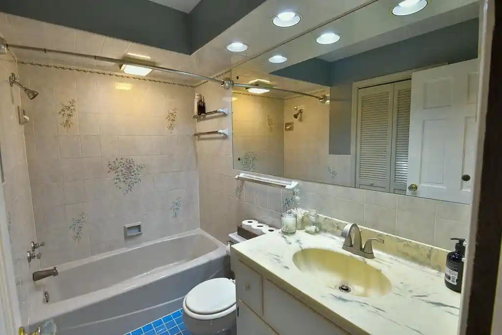 Photo 1 of Single family home for sale at 6420 60th Street, Kenosha, WI 53144 | MLS# 1986375 | Listing updated on 2026-10-28