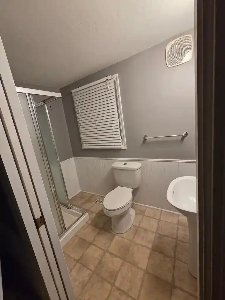Photo 4 of Single family home for sale at 421 Whitney St, Kaukauna, WI 54130 | MLS# 1986390 | Listing updated on 2026-10-28