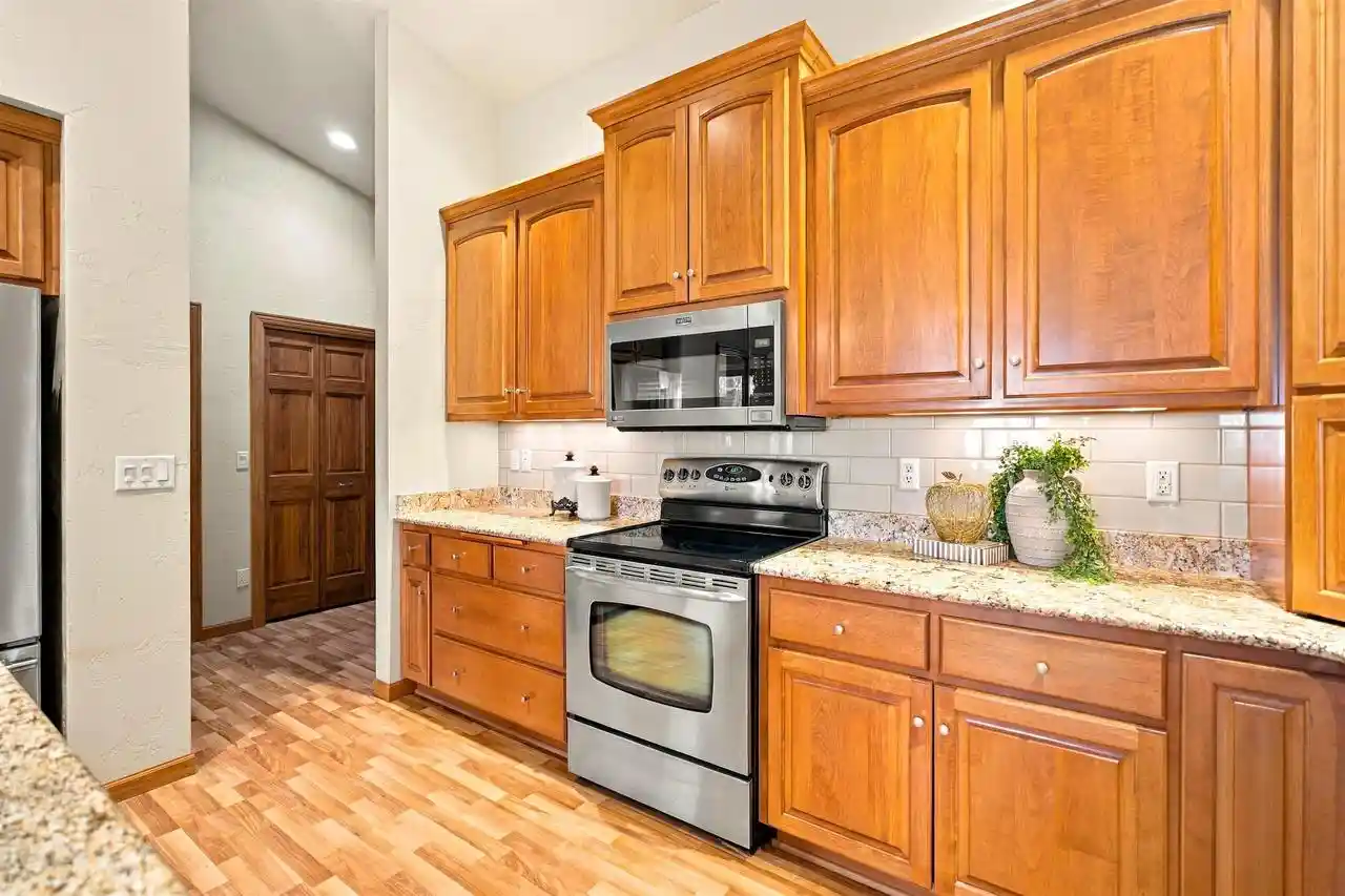 Photo 2 of Single family home for sale at 76 Penbrook Cir, Appleton, WI 54913 | MLS# 50334990 | Listing updated on 2026-10-28