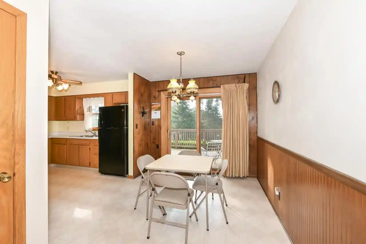 Photo 2 of Single family home for sale at 26805 Apple Rd, Waterford, WI 53185 | MLS# 1986395 | Listing updated on 2026-10-28