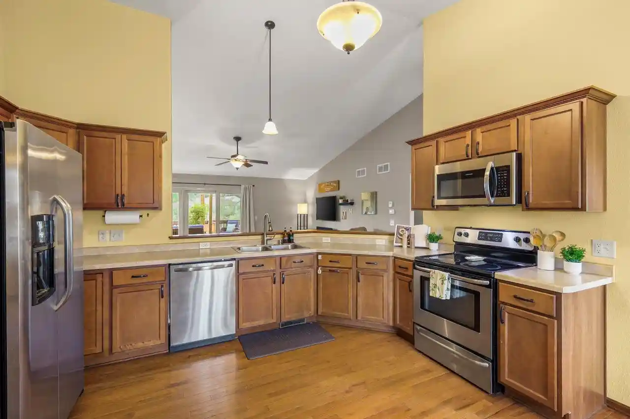 Photo 1 of Single family home for sale at 1132 Red Oak Cir, Watertown, WI 53094 | MLS# 2035503 | Listing updated on 2026-10-28
