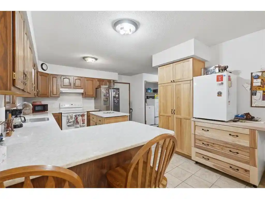 Photo 3 of Sale Pending at 909 Martys Way, Osceola, WI 54020 | MLS# 7166115 | Listing updated on 2026-10-28