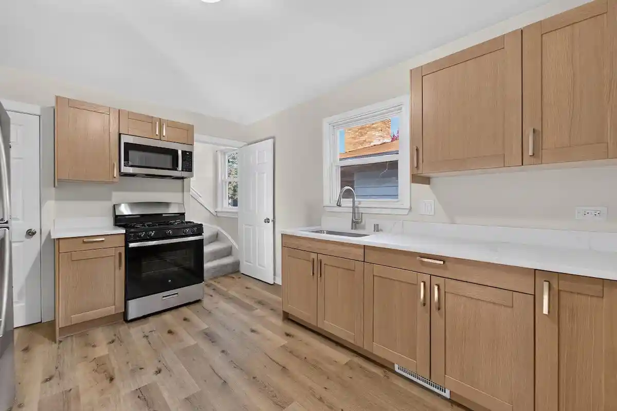 Photo 2 of Single family home for sale at 2115 Shoop St, Racine, WI 53404 | MLS# 1986418 | Listing updated on 2026-10-28