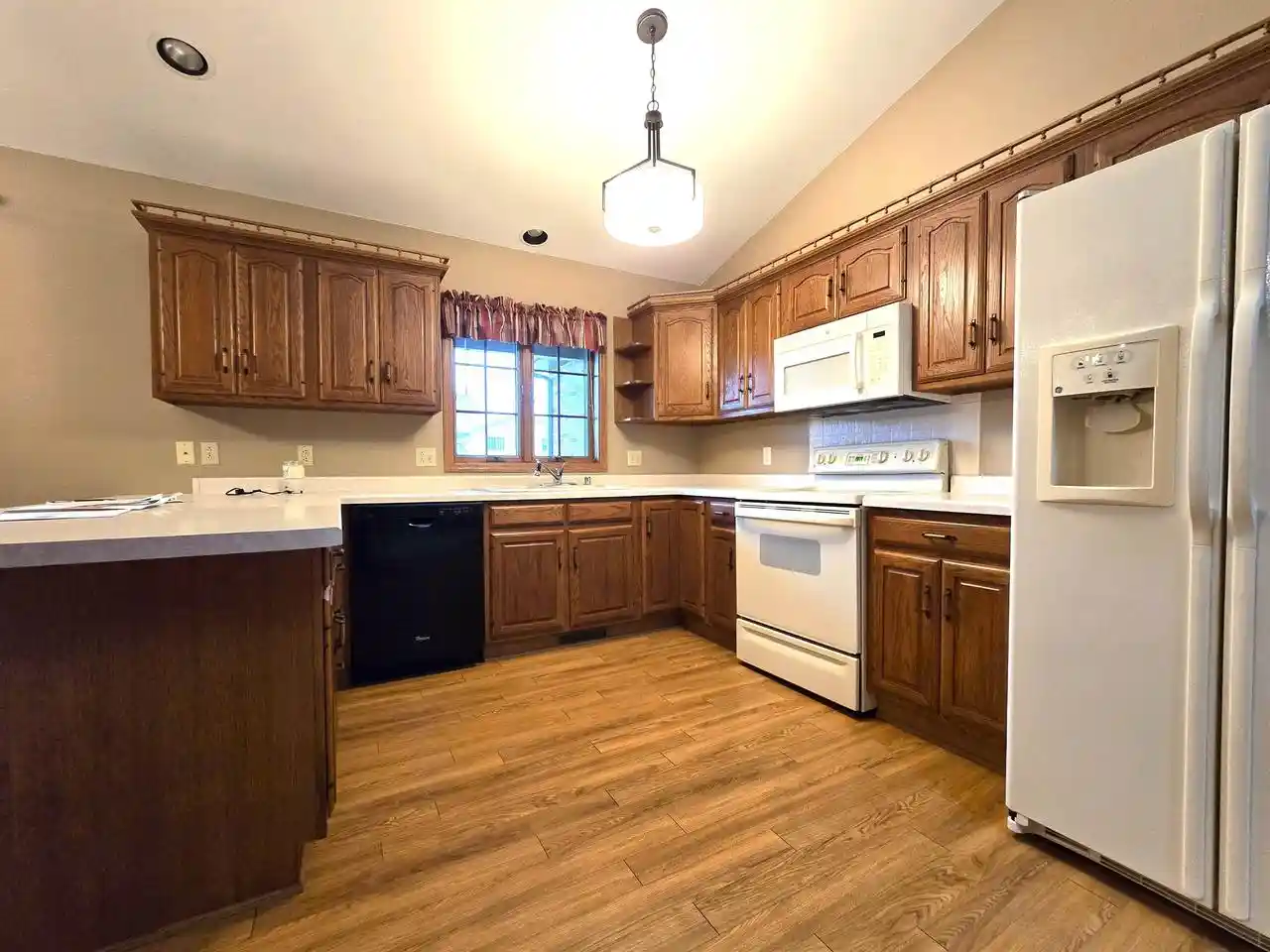 Photo 4 of Single family home for sale at 751 Cole St, Spring Green, WI 53588 | MLS# 2035507 | Listing updated on 2026-10-30