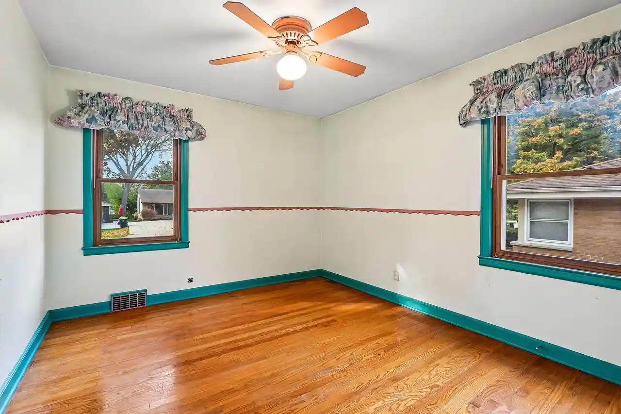 Photo 3 of Single family home for sale at 9530 W Hope Ave, Milwaukee, WI 53222 | MLS# 1986433 | Listing updated on 2026-10-28