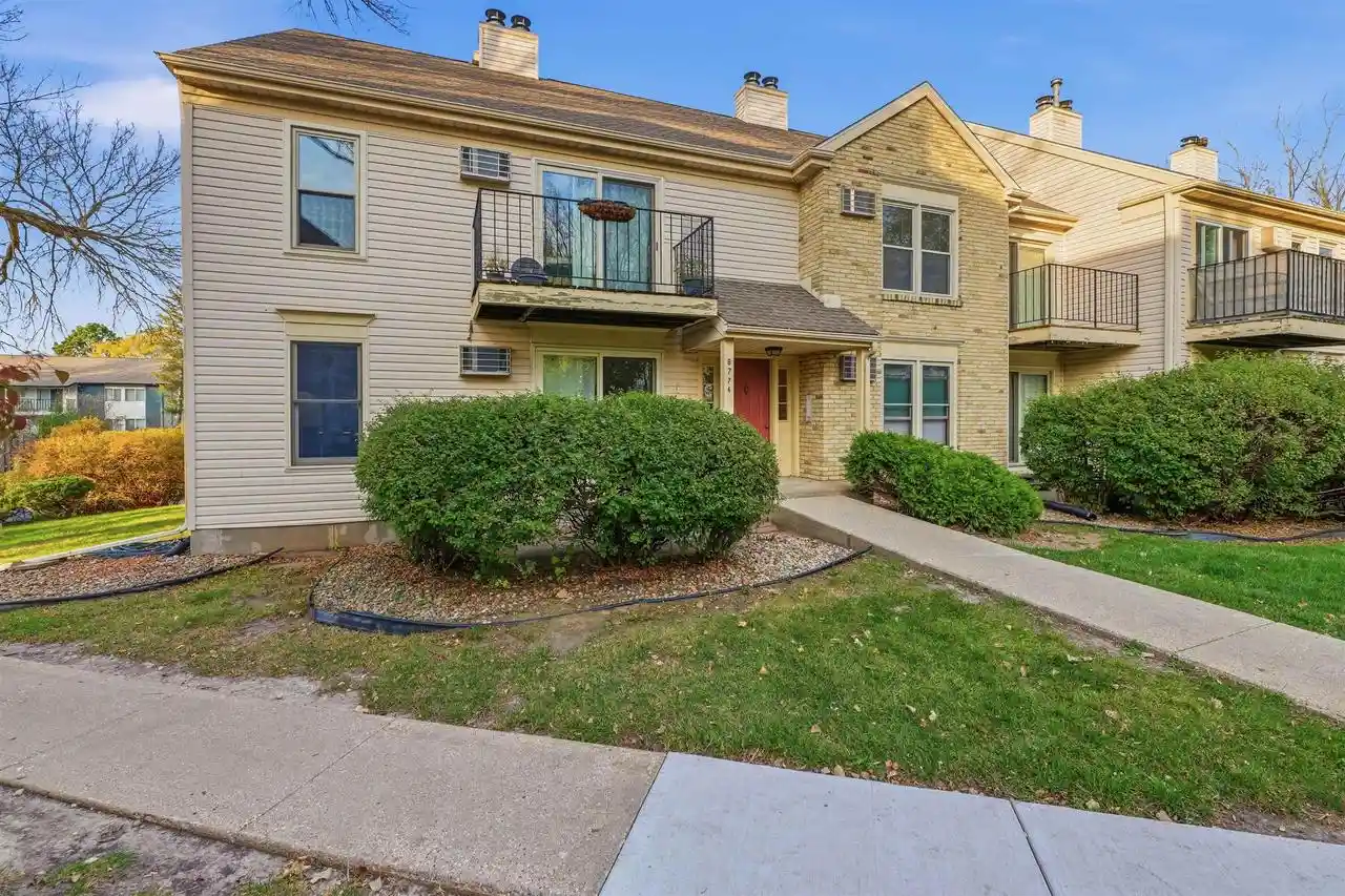 Condo for sale at 6774 Park Ridge Dr #D, Madison, WI 53719 | MLS# 2035517