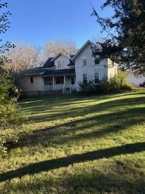Single family home for sale at 6273 County Rd Q, Hartland, WI 53029 | MLS# 1986443