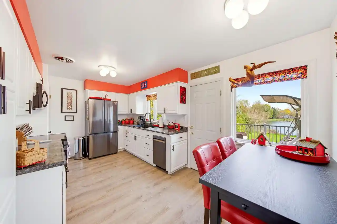 Photo 4 of Single family home for sale at 3325 S Green Bay Rd, Mount Pleasant, WI 53403 | MLS# 1986444 | Listing updated on 2026-10-29