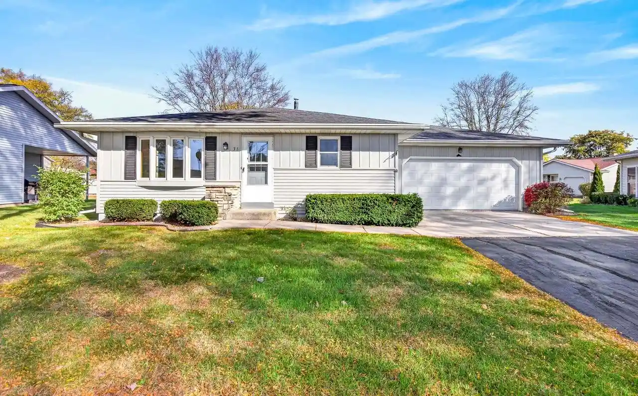 Single family home for sale at 31 Heritage Ln, Fond Du Lac, WI 54935 | MLS# 50334991