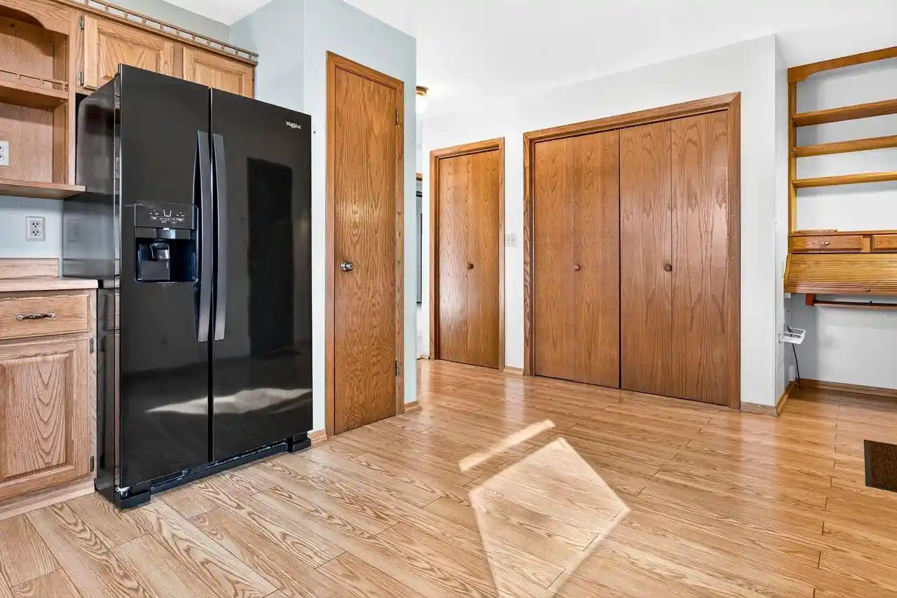 Photo 3 of Single family home for sale at 31 Heritage Ln, Fond Du Lac, WI 54935 | MLS# 50334991 | Listing updated on 2026-10-28