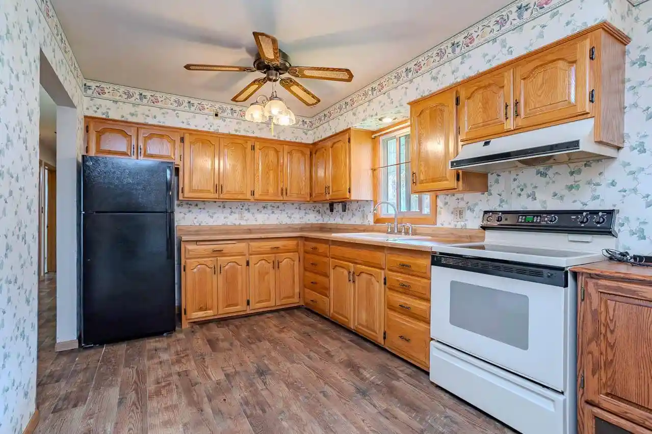Photo 1 of Single family home for sale at 3004 Merrill Ave, Wausau, WI 54401 | MLS# 22605386 | Listing updated on 2026-10-28