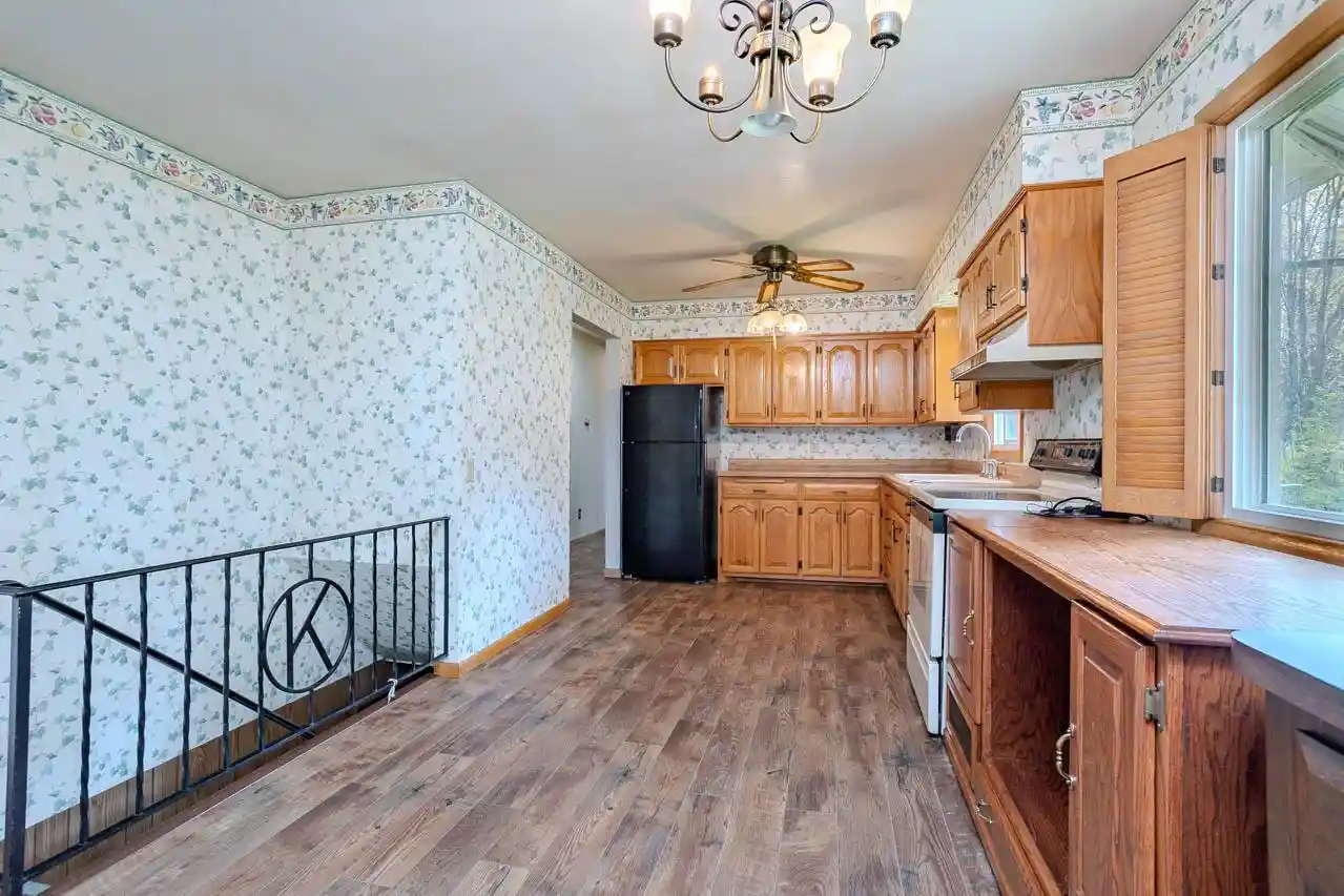 Photo 3 of Single family home for sale at 3004 Merrill Ave, Wausau, WI 54401 | MLS# 22605386 | Listing updated on 2026-10-28
