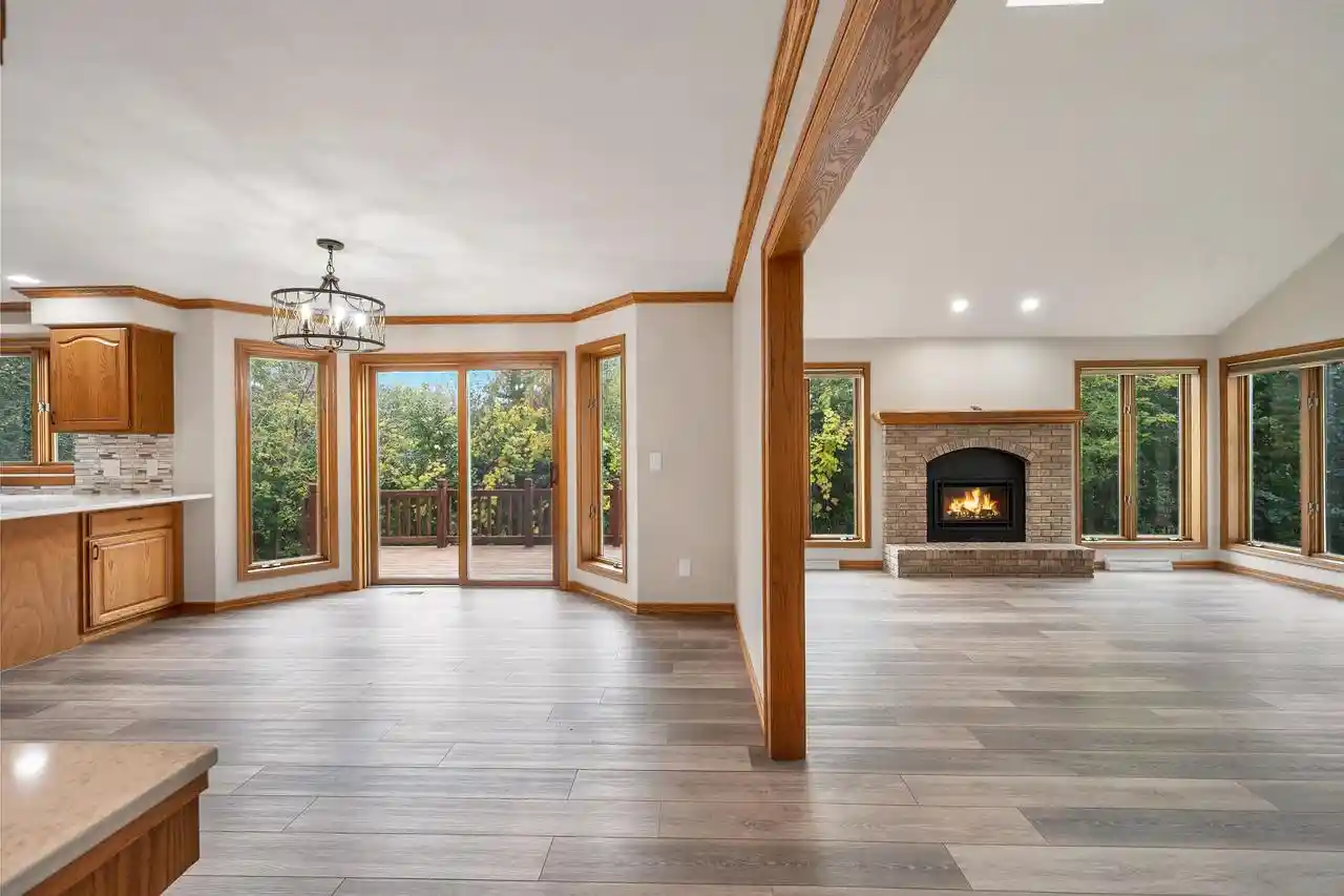 Photo 4 of Single family home for sale at 116 Shalimar Ct, Combined Locks, WI 54113 | MLS# 50334972 | Listing updated on 2026-10-29