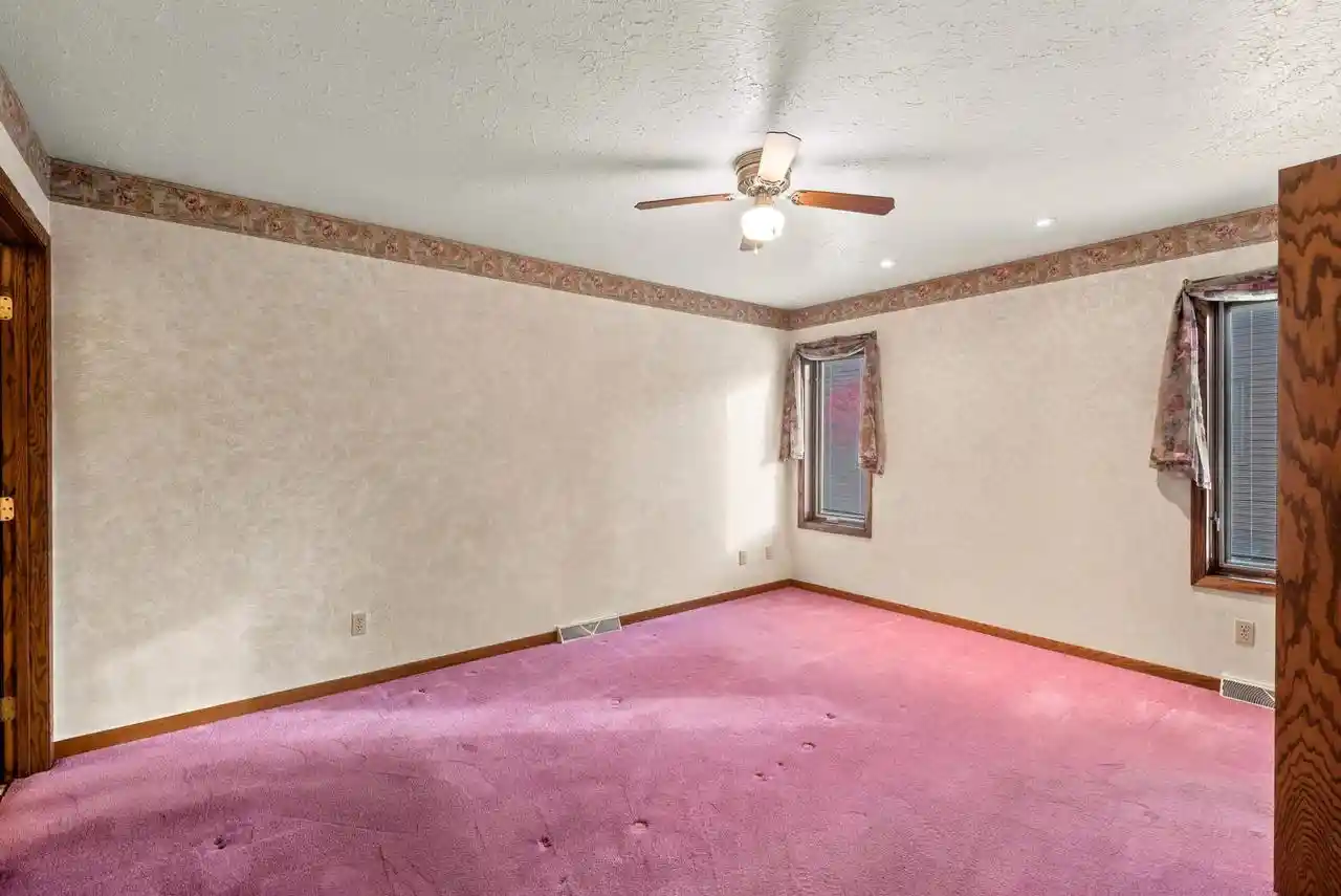 Photo 4 of Single family home for sale at 336 Willsher Dr, Fond Du Lac, WI 54935 | MLS# 50335016 | Listing updated on 2026-10-29