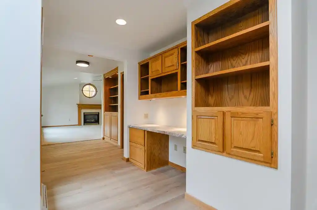 Photo 4 of Single family home for sale at 617 N Cambridge Dr, Appleton, WI 54915 | MLS# 50335018 | Listing updated on 2026-10-28