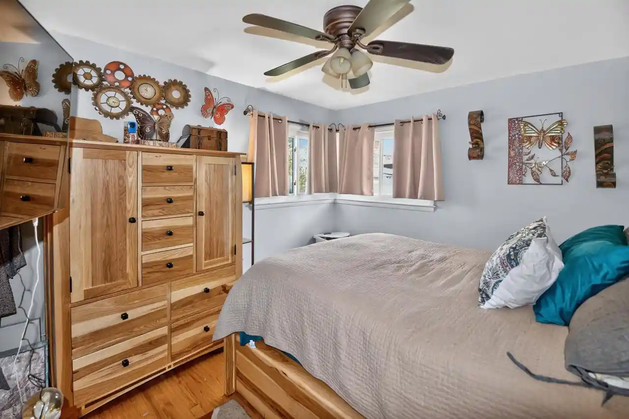 Photo 4 of Single family home for sale at 4215 N 73rd Street, Milwaukee, WI 53216 | MLS# 1986451 | Listing updated on 2026-10-28