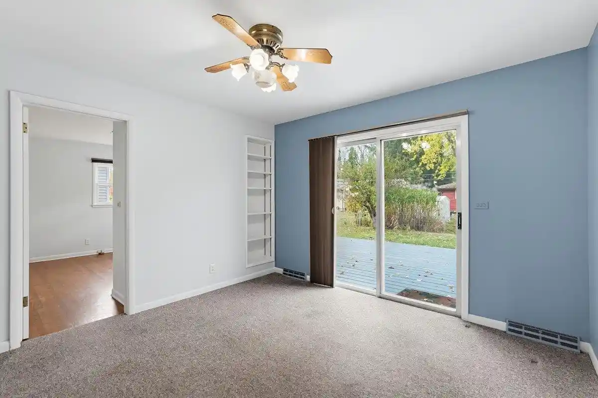 Photo 4 of Single family home for sale at 706 Hintze Rd, Madison, WI 53704 | MLS# 2035537 | Listing updated on 2026-10-28