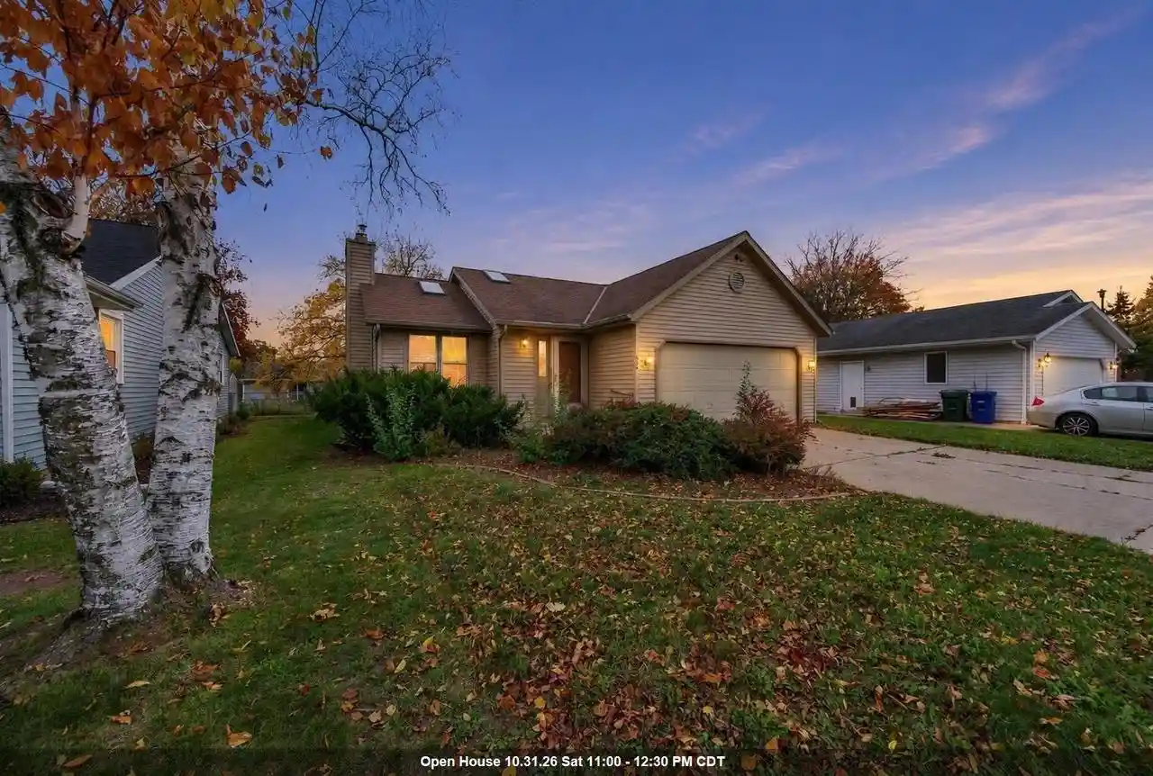 Photo 1 of Single family home for sale at 806 Flambeau Pl, De Pere, WI 54115 | MLS# 50335039 | Listing updated on 2026-10-30