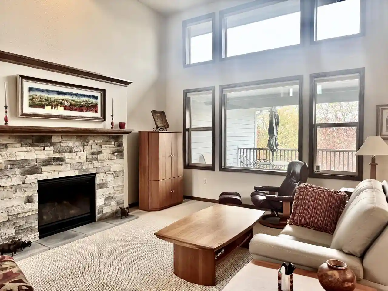 Photo 4 of Condo for sale at 809 Conifer Ct, Waukesha, WI 53188 | MLS# 1986456 | Listing updated on 2026-10-28