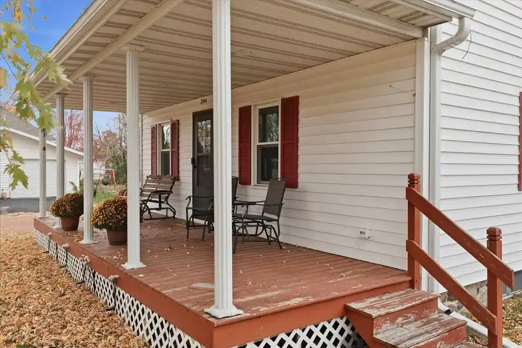 Photo 1 of Single family home for sale at 204 S Pearl St, Spencer, WI 54479 | MLS# 22605390 | Listing updated on 2026-10-28