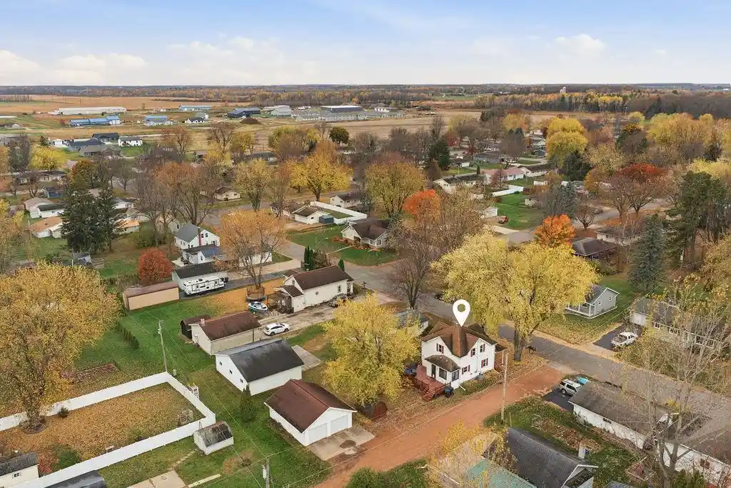 Photo 4 of Single family home for sale at 204 S Pearl St, Spencer, WI 54479 | MLS# 22605390 | Listing updated on 2026-10-28