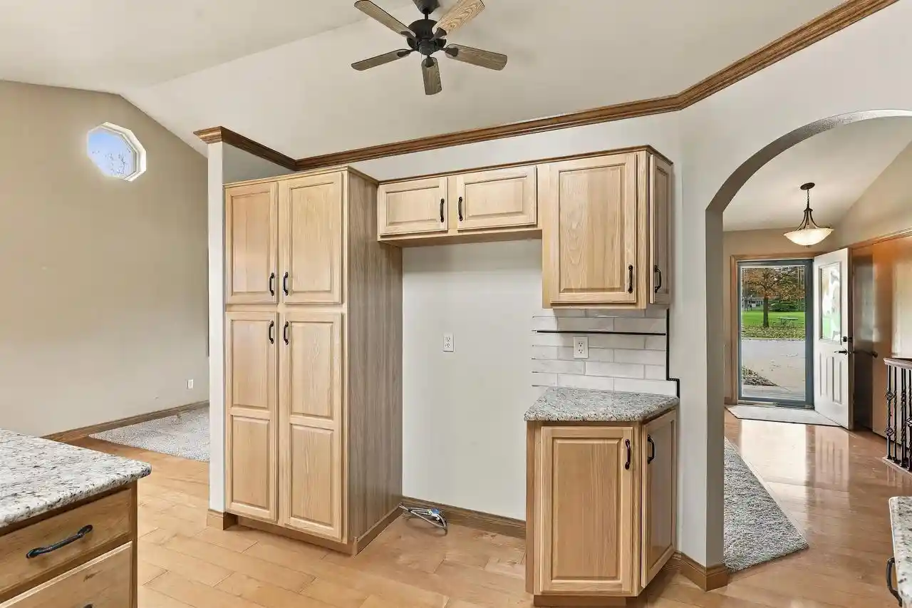 Photo 2 of Single family home for sale at 2419 N Lisa St, Appleton, WI 54914 | MLS# 50335046 | Listing updated on 2026-10-28