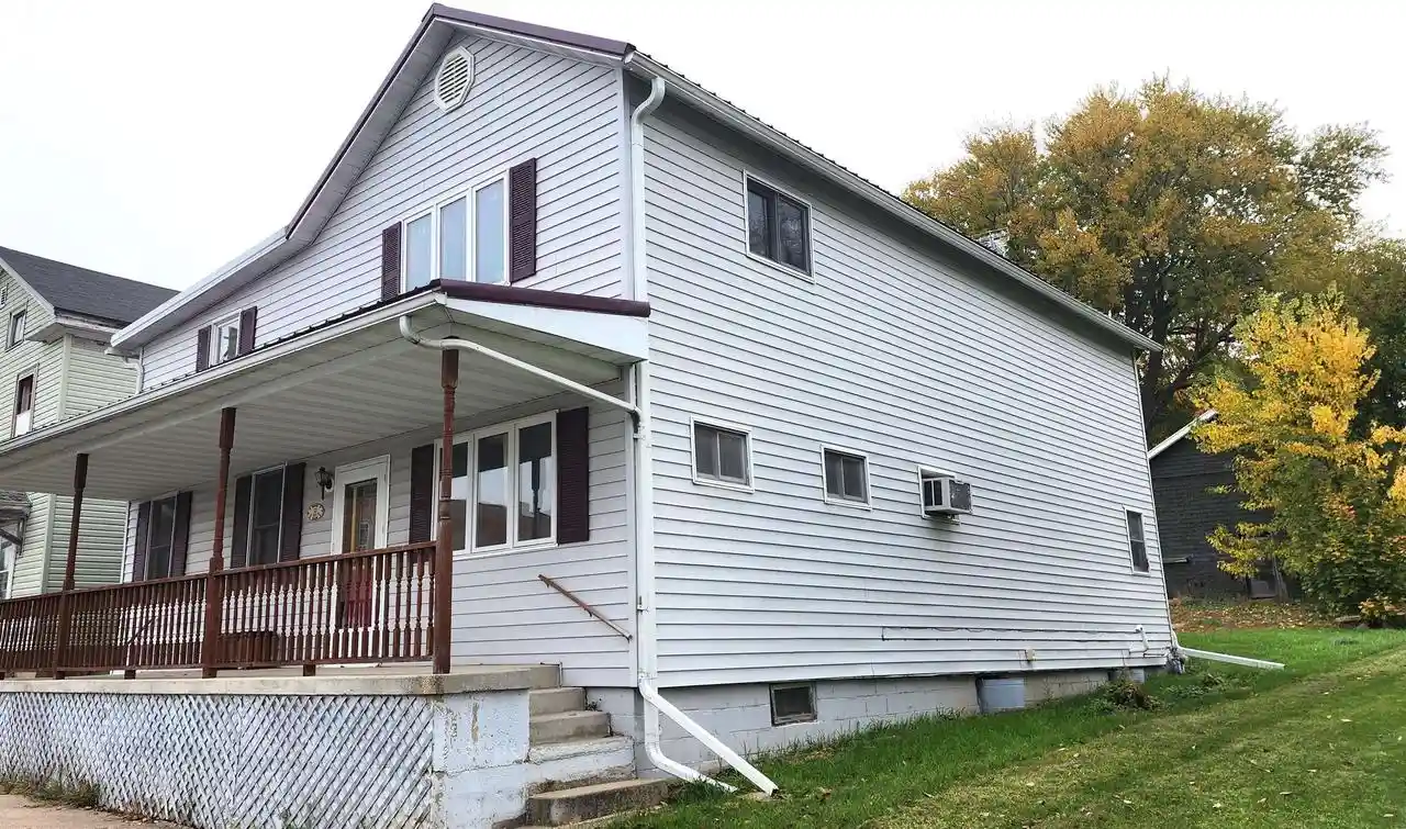 Single family home for sale at 113 S Main St, Orangeville, IL 61060 | MLS# 2035539