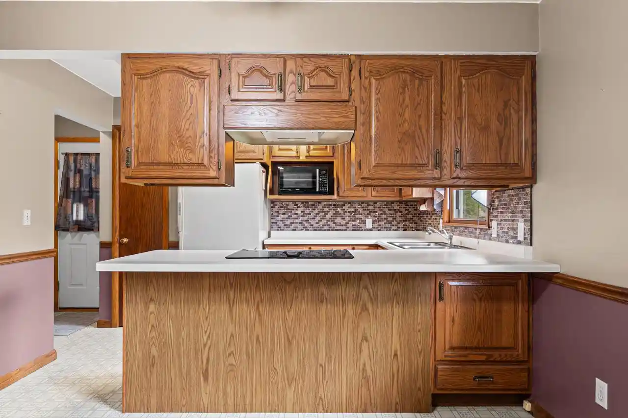 Photo 3 of Single family home for sale at 217 Maple St S St, La Crescent, MN 55947 | MLS# 1986473 | Listing updated on 2026-10-29