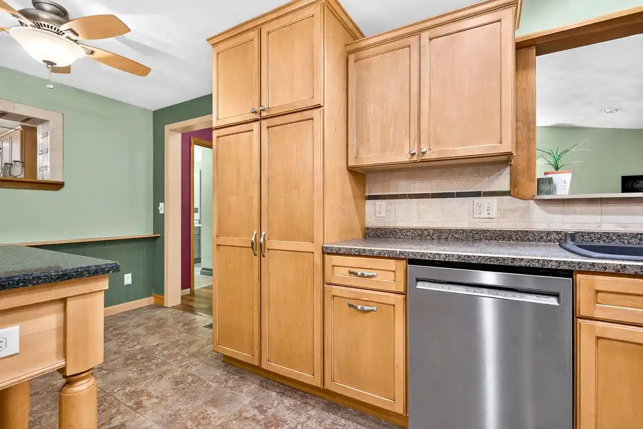Photo 4 of Single family home for sale at 3516 N Mariah Ln, Appleton, WI 54911 | MLS# 50335052 | Listing updated on 2026-10-29