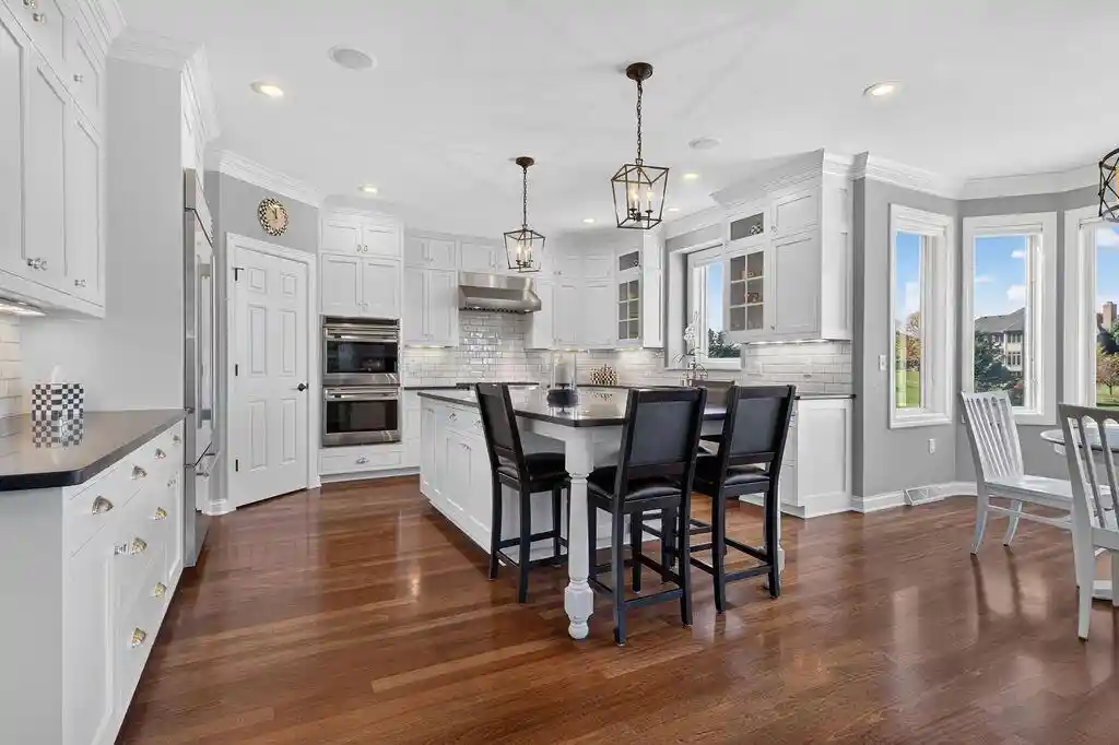 Photo 4 of Single family home for sale at 1187 Mary Hl Cir, Hartland, WI 53029 | MLS# 1986525 | Listing updated on 2026-10-29