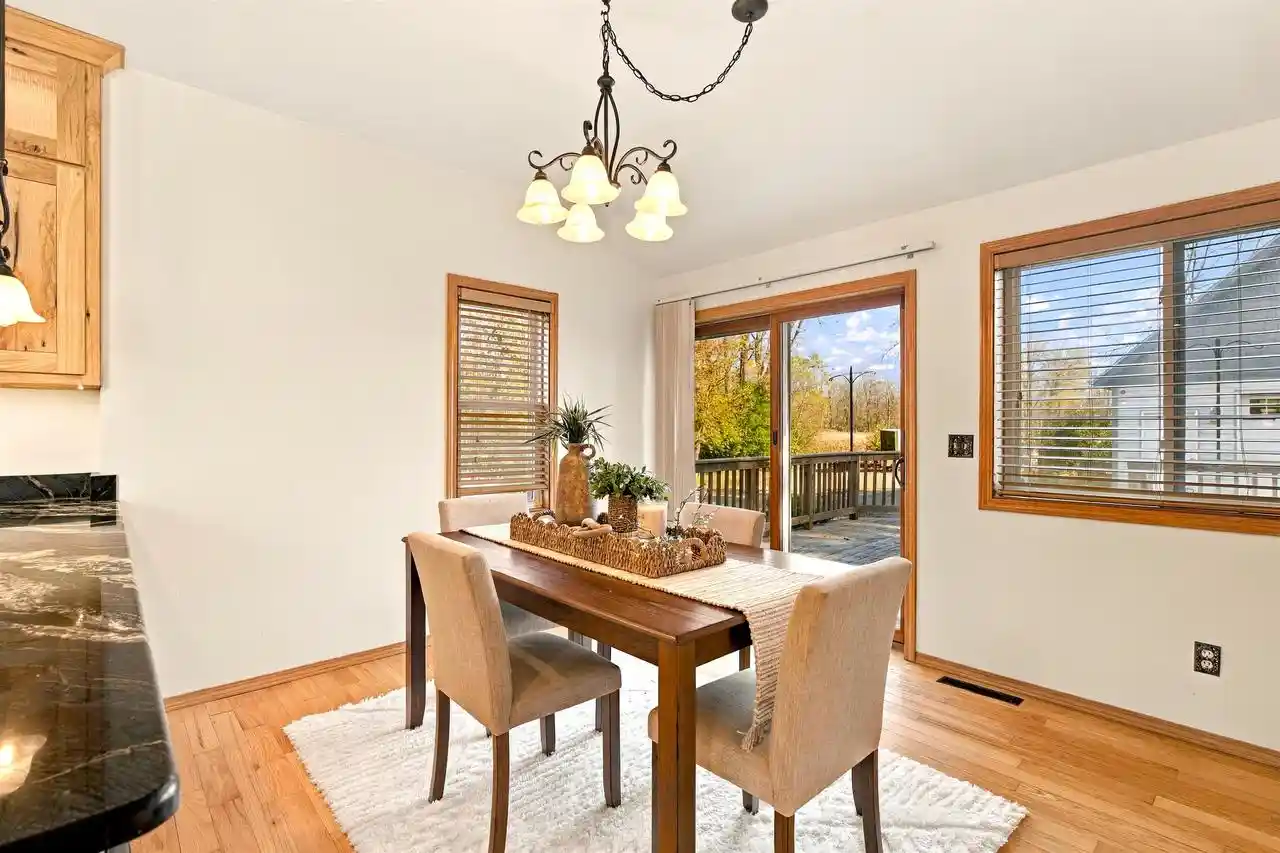 Photo 3 of Single family home for sale at 734 Riverview Dr, Green Bay, WI 54303 | MLS# 50335056 | Listing updated on 2026-10-29