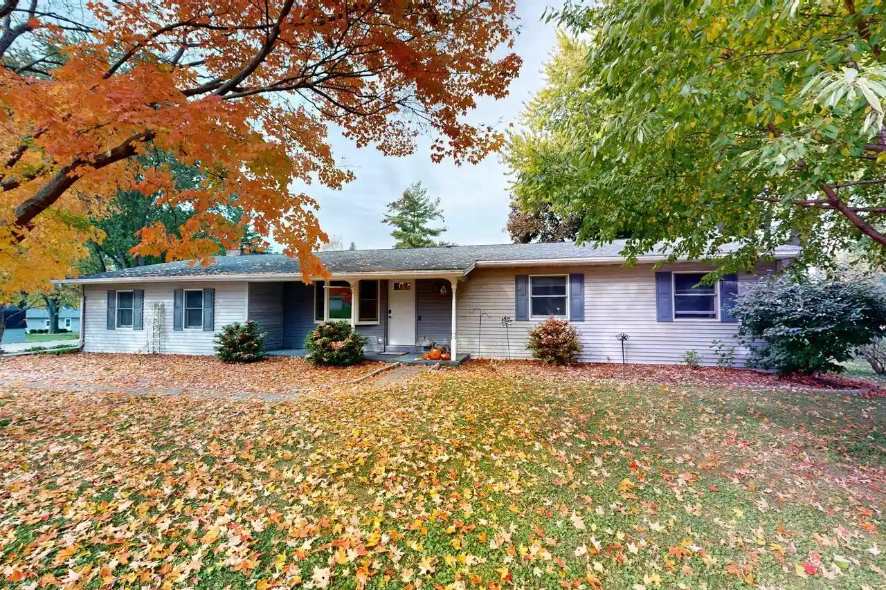Single family home for sale at N5043 Thrush Ln, Jefferson, WI 53549 | MLS# 2035562