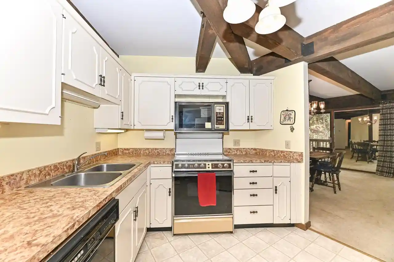 Photo 1 of Condo for sale at 830 Aspen Dr #D2, Fontana, WI 53125 | MLS# 1986551 | Listing updated on 2026-10-29