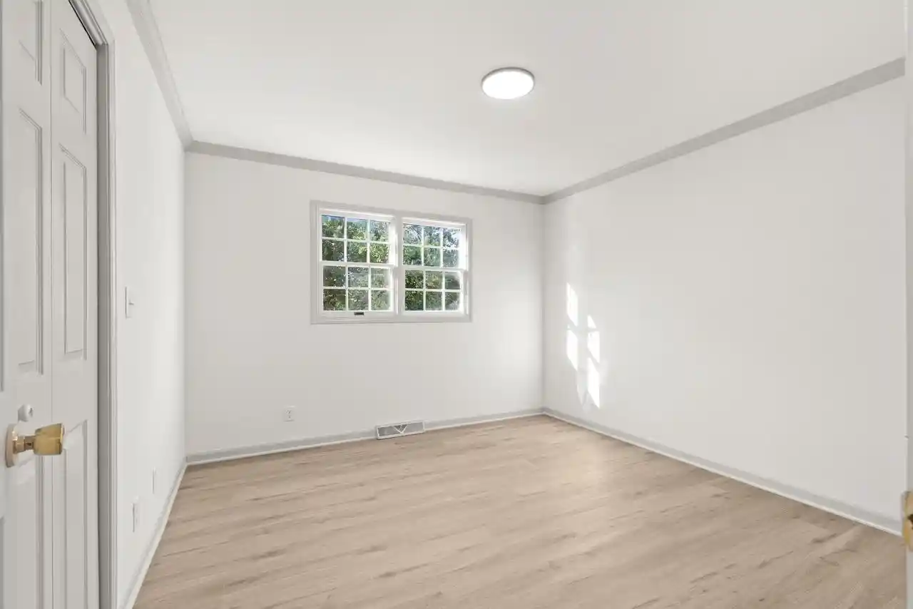Photo 3 of Single family home for sale at 348 Park View Dr, Darien, WI 53114 | MLS# 1986558 | Listing updated on 2026-10-29