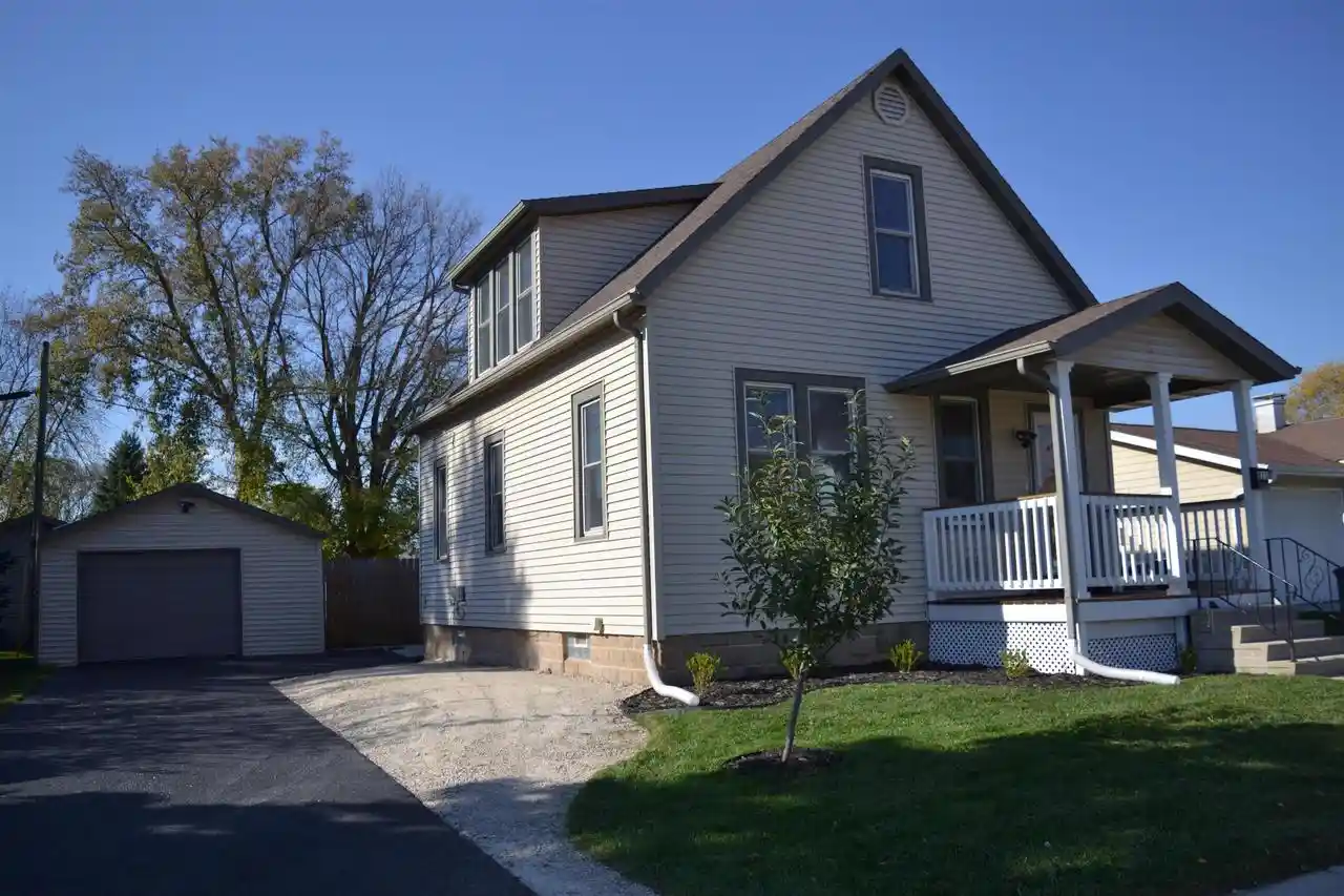 Single family home for sale at 811 Minnesota Ave, North Fond Du Lac, WI 54937 | MLS# 50335060