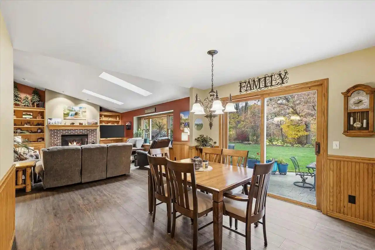 Photo 2 of Single family home for sale at 1518 Sandstone Ln, Sheboygan, WI 53083 | MLS# 1986566 | Listing updated on 2026-10-29