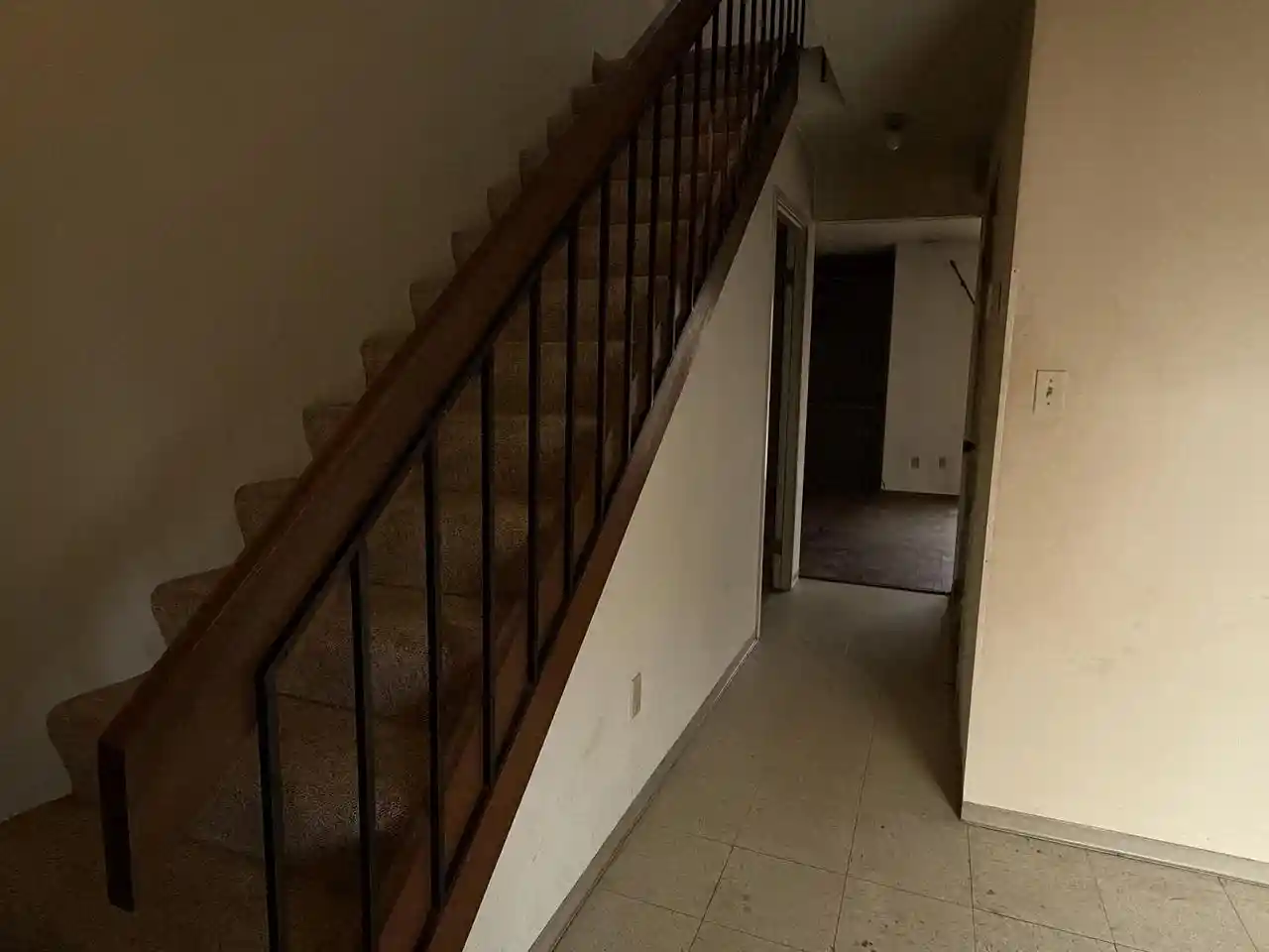 Listing Photo 3 - Condo for sale in building located at 1651 W Edgerton Ave, Milwaukee, WI 53221 - Unit #H