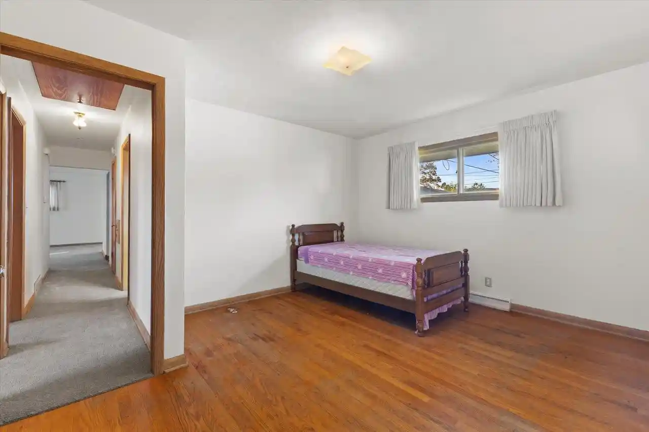 Photo 4 of Single family home for sale at 4629 S 14th Street, Milwaukee, WI 53221 | MLS# 1986574 | Listing updated on 2026-10-29