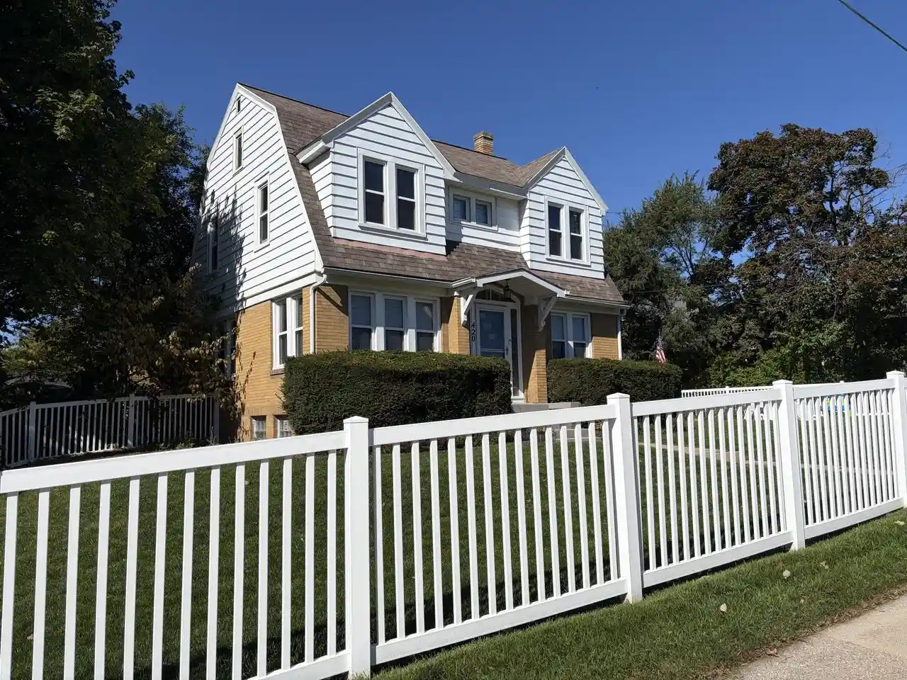 Single family home for sale at 420 S Washington Ave, Waukesha, WI 53188 | MLS# 1986576 | Listing updated on 2026-10-29