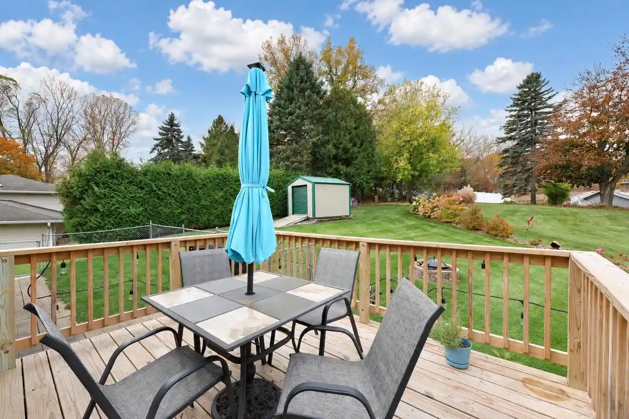 Photo 2 of Single family home for sale at 242 Michelle Ct, Green Bay, WI 54302 | MLS# 50335070 | Listing updated on 2026-10-29
