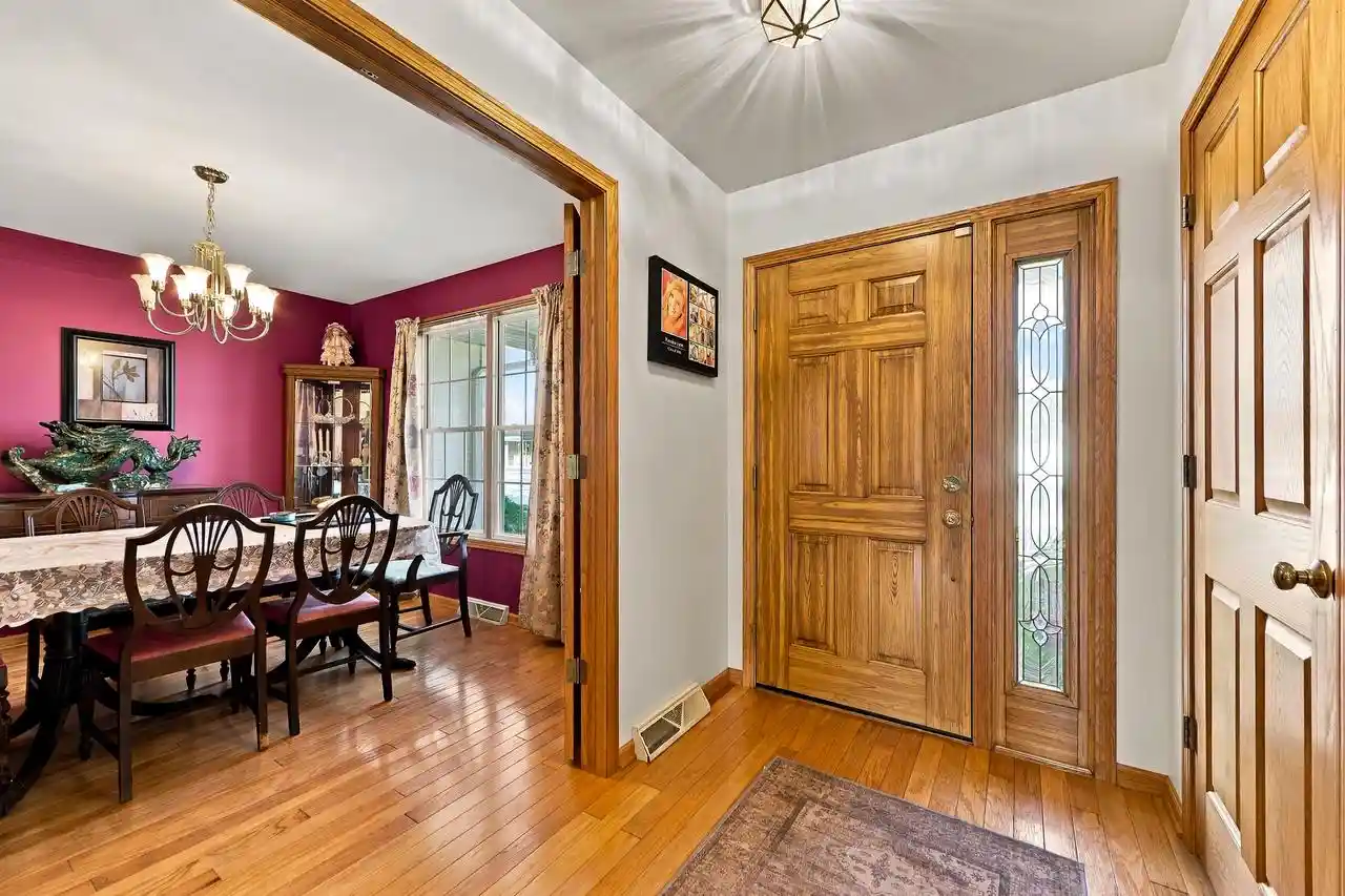 Photo 2 of Single family home for sale at 4521 Country Ln, Manitowoc, WI 54220 | MLS# 1986595 | Listing updated on 2026-10-29