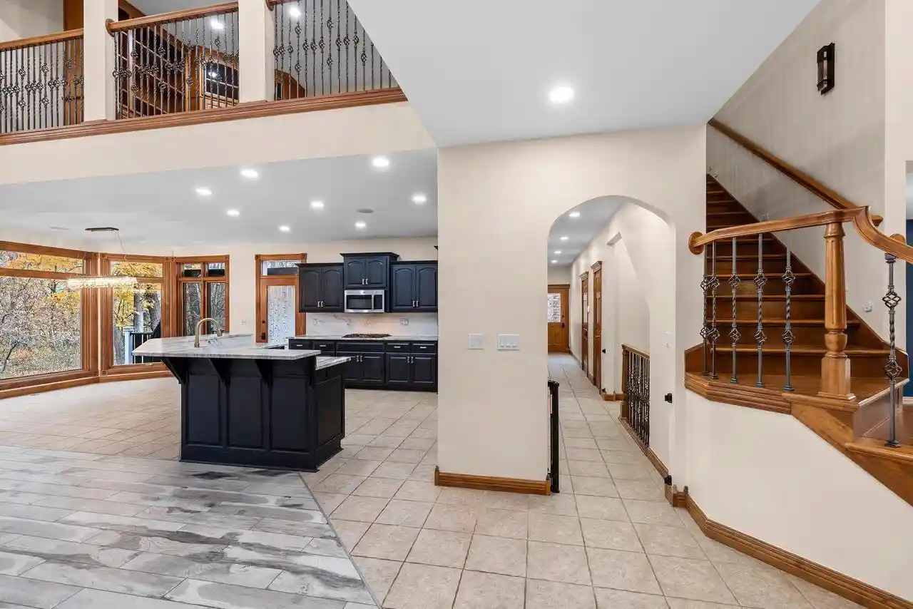 Photo 2 of Single family home for sale at 2883 Shelter Crk Ct, Green Bay, WI 54313 | MLS# 50335082 | Listing updated on 2026-10-29