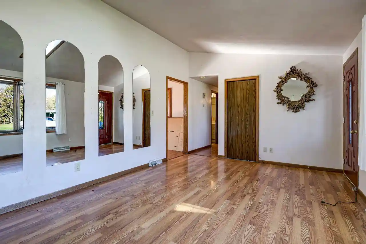 Photo 3 of Single family home for sale at 1513 Sunset Ln, New Holstein, WI 53061 | MLS# 50335077 | Listing updated on 2026-10-29