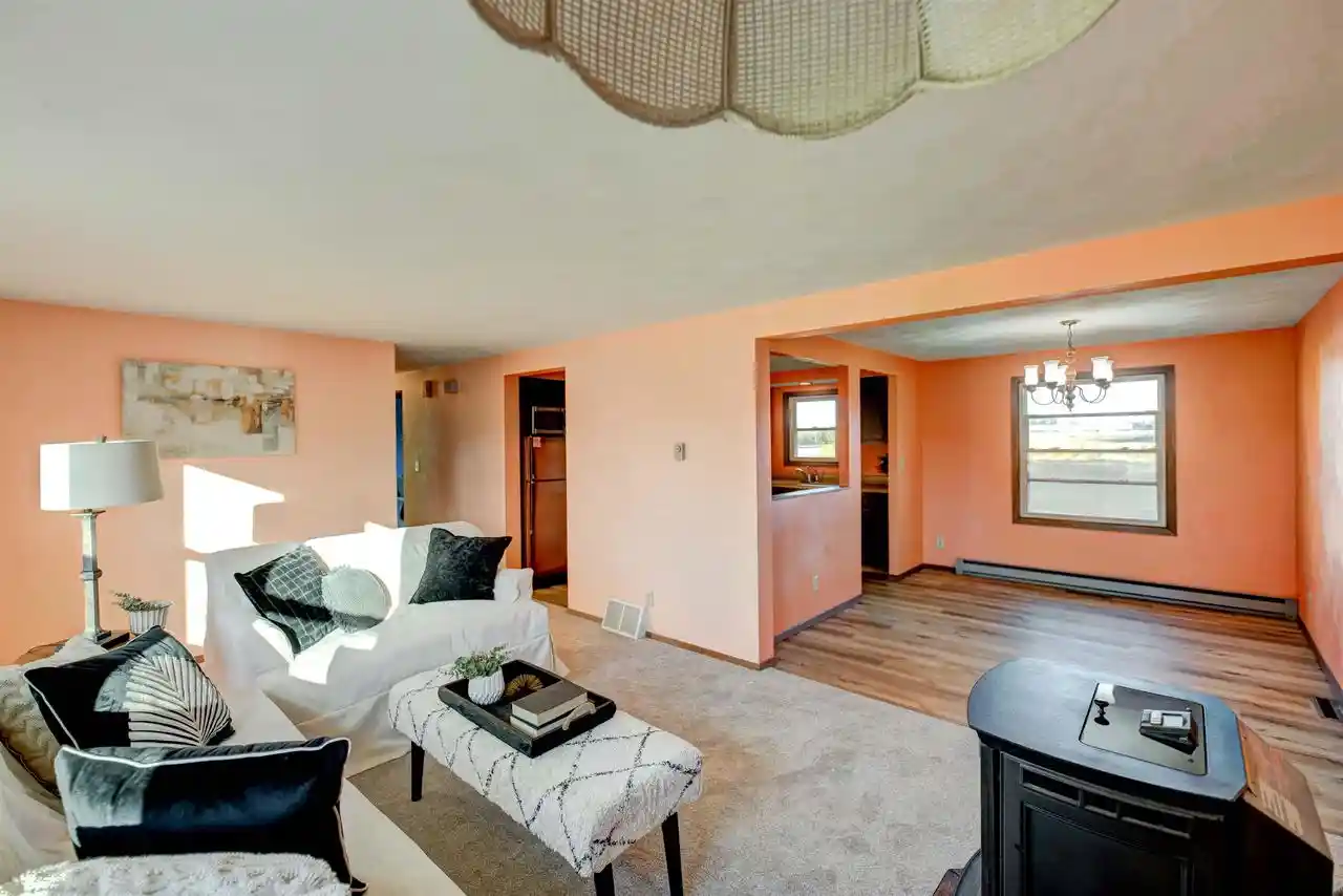 Photo 1 of Single family home for sale at N2680 Edgewood Dr, New London, WI 54961 | MLS# 50335090 | Listing updated on 2026-10-29
