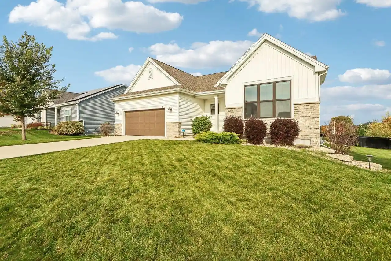 Photo 1 of Single family home for sale at 534 Foxfield Rd, Oregon, WI 53575 | MLS# 2035578 | Listing updated on 2026-10-29