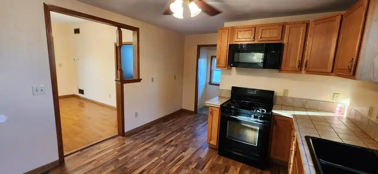 Photo 2 of Single family home for sale at 1829 N Main St, Racine, WI 53402 | MLS# 1986676 | Listing updated on 2026-10-29