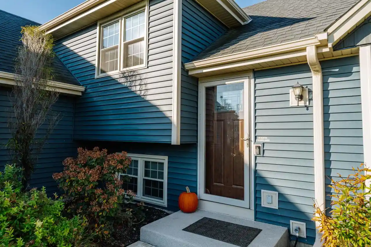 Photo 1 of Single family home for sale at W204n17261 Jackson Dr, Jackson, WI 53037 | MLS# 1986693 | Listing updated on 2026-10-30