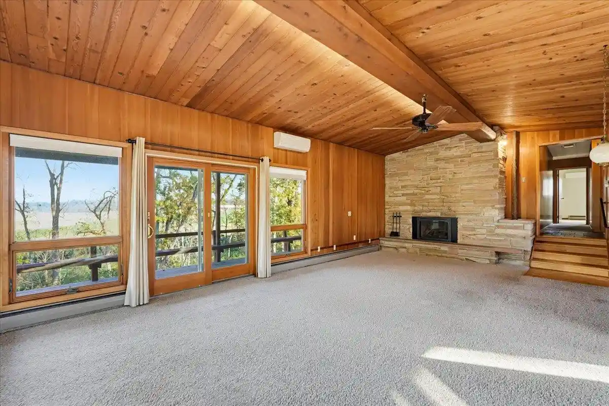 Photo 1 of Single family home for sale at 850 Tipperary Rd, Oregon, WI 53575 | MLS# 2035615 | Listing updated on 2026-10-30