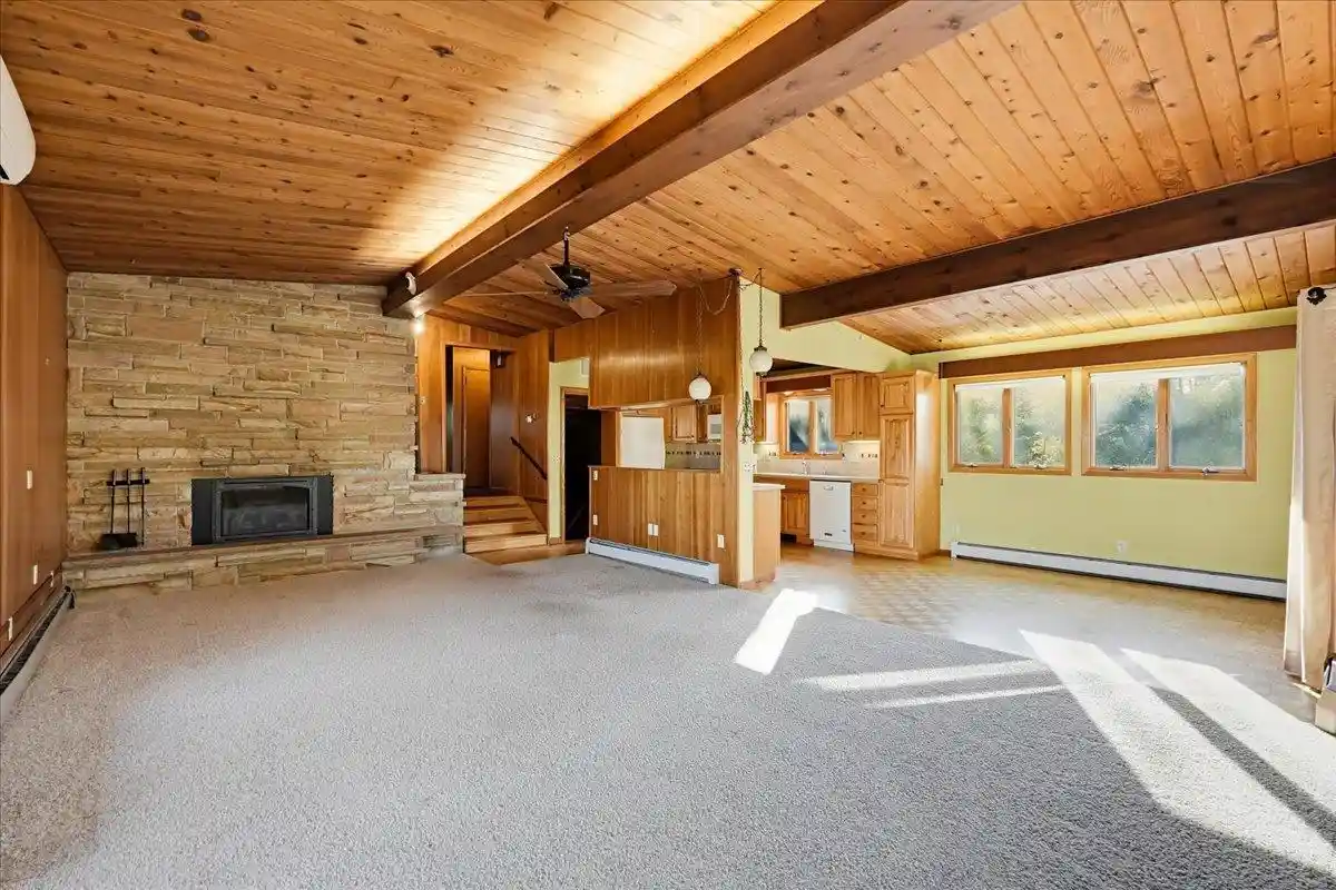Photo 2 of Single family home for sale at 850 Tipperary Rd, Oregon, WI 53575 | MLS# 2035615 | Listing updated on 2026-10-30